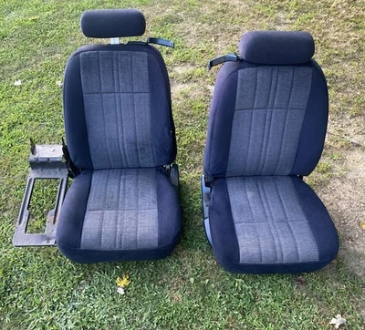 1983-1988 Ford Thunderbird Blue Front Seats Mercury Cougar T Bid Turbo Coupe - Image 1 of 4