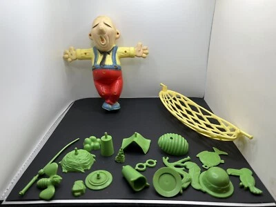 1968 Vintage Ideal Tiltin Milton Game Replacement Parts  Lot of 20 Pieces 9265 - Image 1 of 2