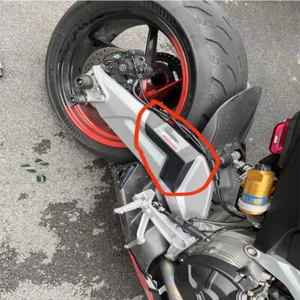 Rear Swingarm Guard Protector For Aprilia RS660 tuono660 2021-2023 Cover Fairing - Picture 1 of 8