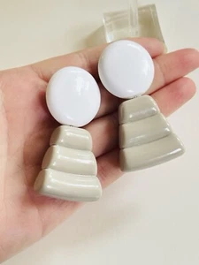 Flashy Earrings VTG Gray White Lucite Chunky Pierced Statement Retro Large 1980s - Picture 1 of 8