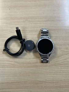Samsung Galaxy Watch 6 Classic Stainless Steel Smartwatch SM-R965U - Photo 1 sur 3