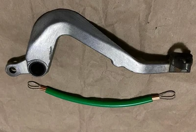 KAWASAKI 1998-2026 KX80 KX85 KX100 KX112 OEM PALANCA DE FRENO TRASERO PEDAL 13236-1353 Foto 1 de 3