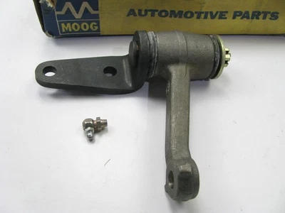 Brazo de rueda loca de dirección Moog K9074 para Dodge Colt 1975-1977 Foto 1 de 2