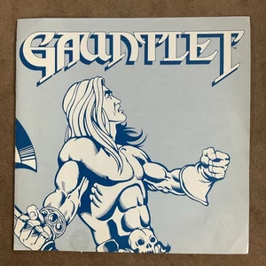 Gauntlet Atari Game Manual Commodore Electronics Mindscape Software  - Picture 1 of 3