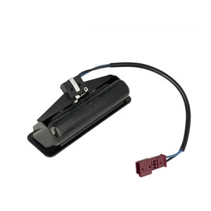 HECKKLAPPE SCHALTER TASTER MIKRO GRIFF ÖFFNER für BMW 5er E39 E60 E61 8168035 - Picture 1 of 5