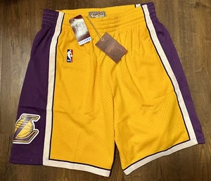 Mitchell & Ness NBA SWINGMAN SHORTS LAKERS 09 Amarillo *NUEVO* TALLA PEQUEÑA - Imagen 1 de 6