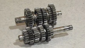 1986 KAWASAKI  KX125 TRANSMISSION TRANS TRANNY MAY FIT OTHER YEARS  - Picture 1 of 3