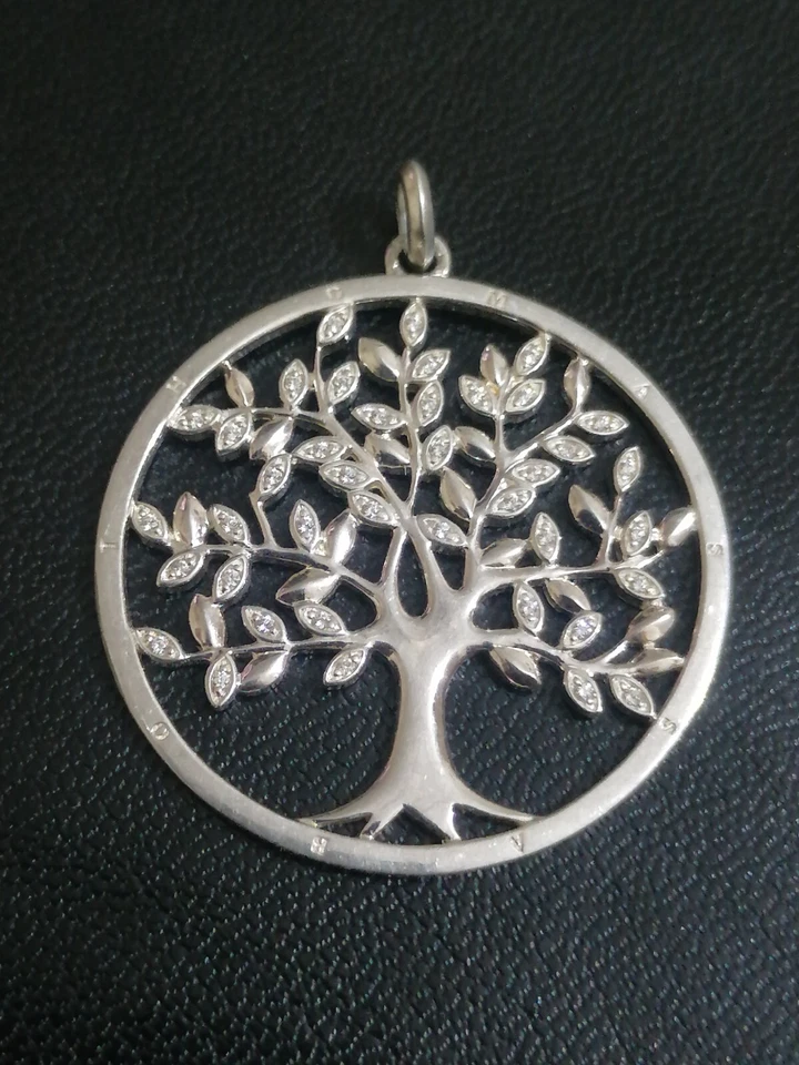 Authentic Thomas Sabo Tree of Life In Circle With White Zircon Pendant 43.5mm 8g - Image 1 of 4