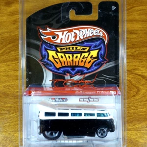Hot Wheels Phil's Garage VW Volkswagen T1 Drag Bus White Black Real Riders 2010 - Picture 1 of 3