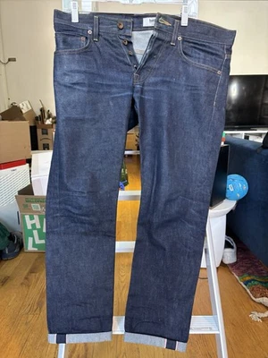 Pantalones de mezclilla Baldwin The Reed de pierna recta azul oscuro con botones talla 31 Foto 1 de 4