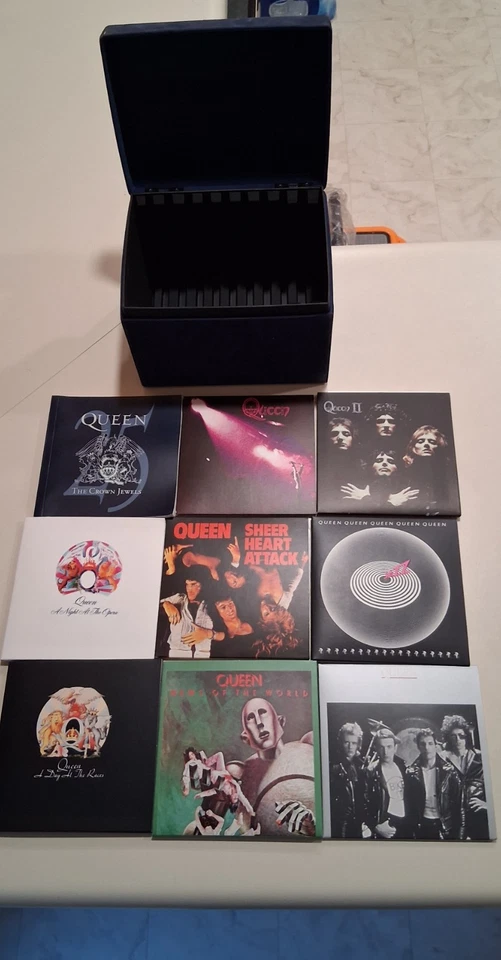 Queen Box Set. 8 CDs and Booklet. — 第 1/1 张图片
