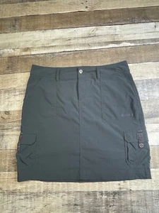 Marmot Lightweight Stretch Athletic Hiking Skirt Skort Cargo Pockets Size 10 EUC - Picture 1 of 11