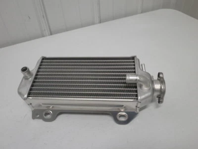 Nuevo radiador derecho Suzuki RMZ250 2013-2017 OEM 17710-49H10 RMZ 250 Foto 1 de 3
