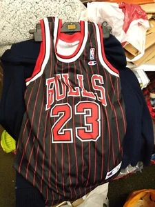 Vintage Champion USA 90's Michael Jordan 23 Mens Jersey Medium Chicago Bulls - Picture 1 of 4