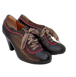 Poetic License Backlash Oxford Heels Black Leather Womens Size EU36.5 AU/US6 UK4 - Picture 1 of 10