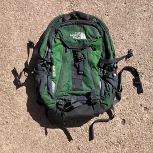 The North Face Surge Green And Black Hiking Gorpcore Backpack - Picture 1 of 8