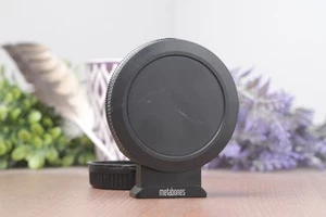 Metabones Adattatore T Speed Booster Ultra 0,71x, Obiettivo Canon EF a Fotocamera BMPCC4K - Foto 1 di 7