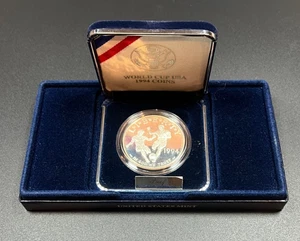 1994 World Cup Silver Proof Coin With Box and COA - Picture 1 of 5