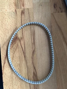 Cinghia dentata Contitech 10 T5 -410 PU con tirante in acciaio T5 410 10 mm larghezza 82 denti - Foto 1 di 2