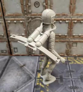 6" MPC Vintage Plastic Toy Spaceman, 50's Style w/Oxygen Tank Backpack - Picture 1 of 2