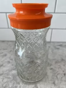 Vintage Anchor Hocking Glass Canister Jar Wexford Quilt Pattern OrangPlastic Lid - Picture 1 of 7