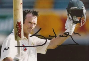 AUSTRALIA: STEVE WAUGH SIGNED 6x4 TEST CENTURY ACTION PHOTO+COA - Picture 1 of 1