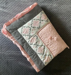 NEW Lambs & Ivy DUCHESS Crib Comforter. Girl / Princess Pink Bows Black & White - Picture 1 of 8
