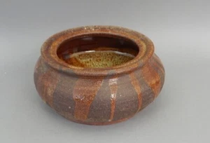 Vintage 1978 Signed Otis ? Norris redware stoneware glaze pottery bowl pot - Picture 1 of 5