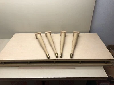 Винтажный журнальный столик MCM середины века из светлого дерева - ламинат - Изображение 1 из 4