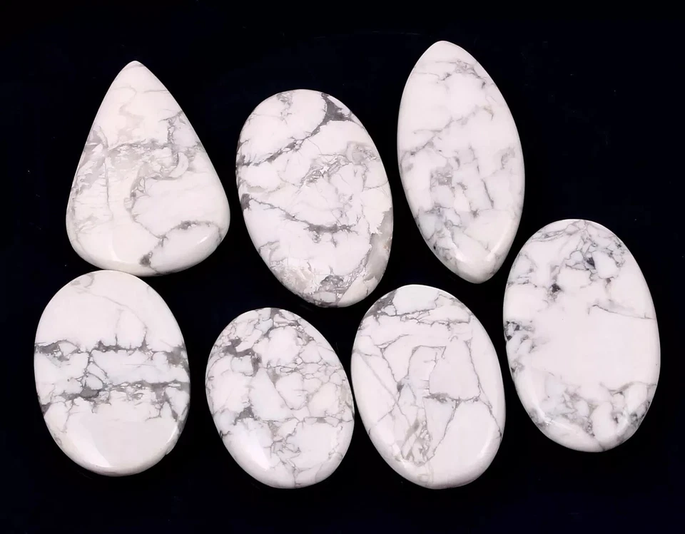 LOTE de 7 piezas 100 % telaraña África blanco howlita turquesa mezcla forma cabujón Foto 1 de 1