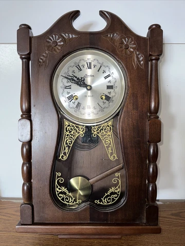 Vintage Wooden Working Linden 31 Day Wind Up Pendulum Wall Clock With Key Papers Cover