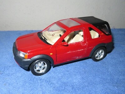 JUNKER LAND ROVER FREELANDER 1:24 BBURAGO PUERTAS DE APERTURA Foto 1 de 4