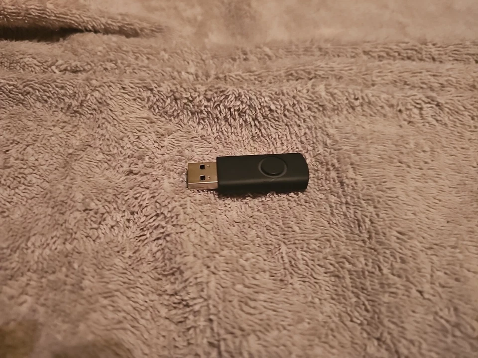 Usb 3.0 15gb Flash Drive - Image 1 of 3
