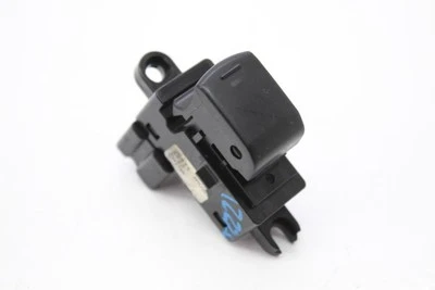 2007-2012 Nissan Altima 3.5L SR Passenger Right Rear Window Switch - Image 1 of 4