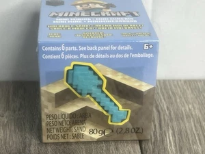 Minecraft Mini Figure Mining Diamond Pala Modellabile Blocco di Sabbia Giocattolo Mattel 2021 - Foto 1 di 5