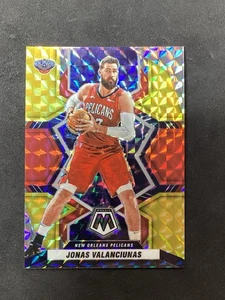 2021-22 Mosaic Choice Fusion Red Yellow 06/88 Jonas Valanciunas - Bild 1 von 7
