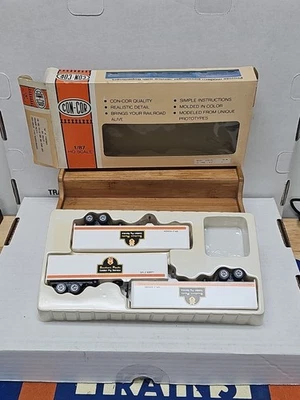 Remolques HO Con-Cor 40' Piggyback Southern Pacific SP Golden Pig Service 3 un. Foto 1 de 4