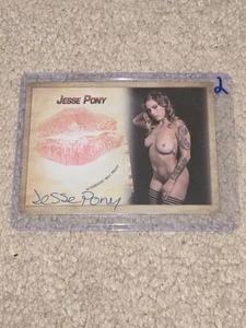 Jesse Pony Collectors Expo Autograph Signed Kiss Card Model #2 - Imagen 1 de 2