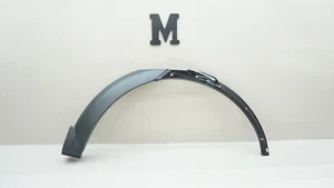 2017-2019 LAND ROVER DISCOVERY L462 REAR LEFT FENDER FLARE OEM HY3M-290E23 - Imagen 1 de 11
