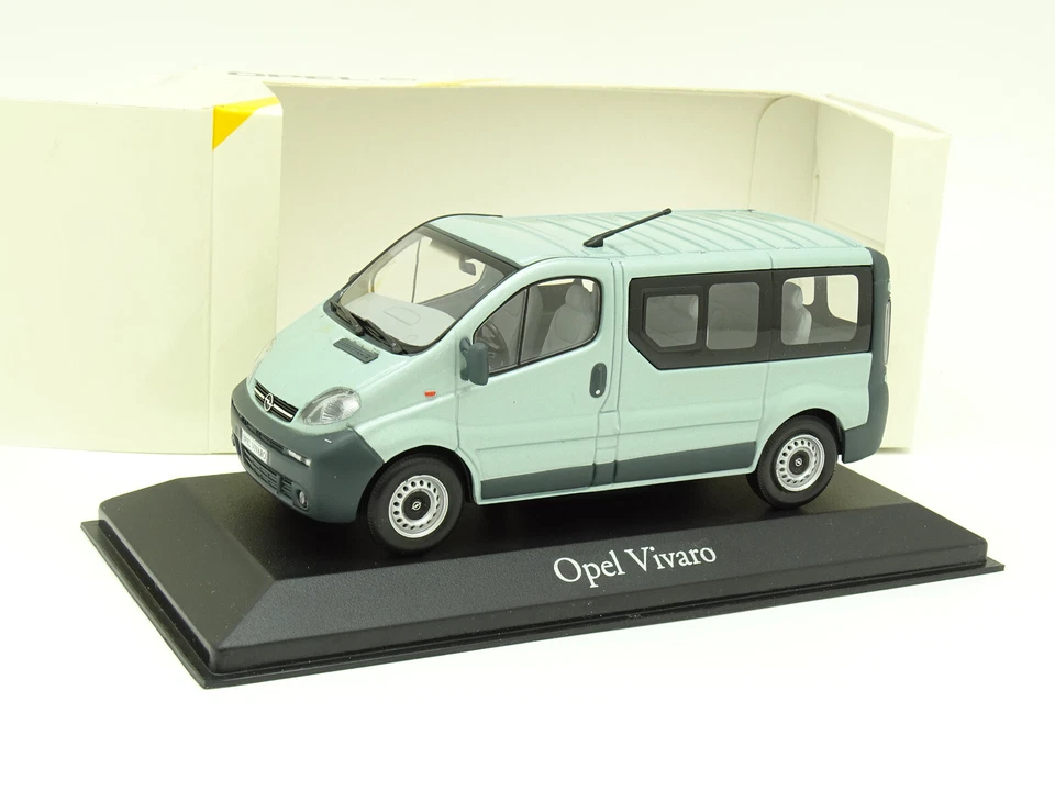 MINICHAMPS 1/43 - Vauxhall Vivaro Break Green Metal - Image 1 of 1