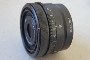 Objetivo Sony G AF 40mm F2,5 para Sony E con embalaje original ¡Excelente! - Imagen 1 de 7