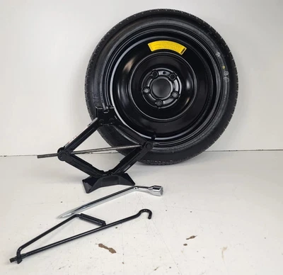 备用轮胎带千斤顶套件 16 英寸适用于 2014 - 2018 年马自达 3 原始设备制造商正品甜甜圈 — 第 1/4 张图片