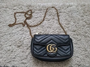 Gucci Marmont Mini Flap Handtasche,schwarz, GG, Gold, Kette, Top Zustand - Bild 1 von 10