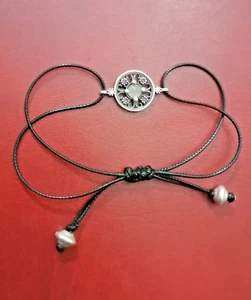 Pulsera de cuero hecha a mano única de cuarzo rosa y cuentas de plata - Imagen 1 de 6