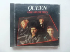 QUEEN - GREATEST HITS CD 1981 UK - Picture 1 of 2