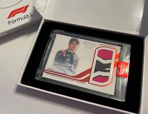 Tarjeta de parche de autógrafos Topps Dynasty Fórmula 1 2021, Lance Stroll F1 (rojo) #3/5 - Imagen 1 de 2