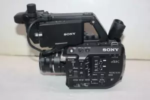 Sony PXW FS5 4K Ultra HD Camcorder mit 50mm Meike Objektiv - Bild 1 von 12