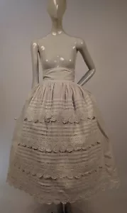 BEAUTIFUL HAND SEWN CIVIL WAR 1860’S WHITE COTTON SKIRT W PLEAT + EYELET FRONT - Picture 1 of 5