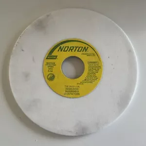 Norton, 7”x1/4”x1-1/4”, 38A80-KVBE, Surface Grinding Wheel - Picture 1 of 2