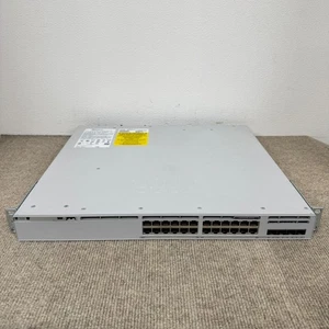 Cisco Catalyst C9300L-24T-4G-A Network Switch [NW131] - Afbeelding 1 van 4